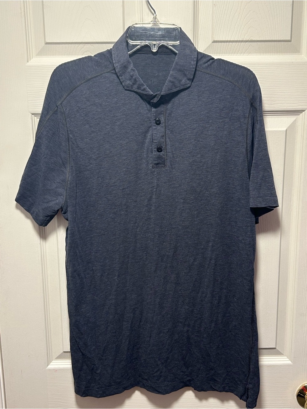 Lululemon Polo Shirt Mens Medium Gray Short Sleeve Pocket Performance Stretch